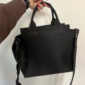 Rothy’s full size handbag-all black